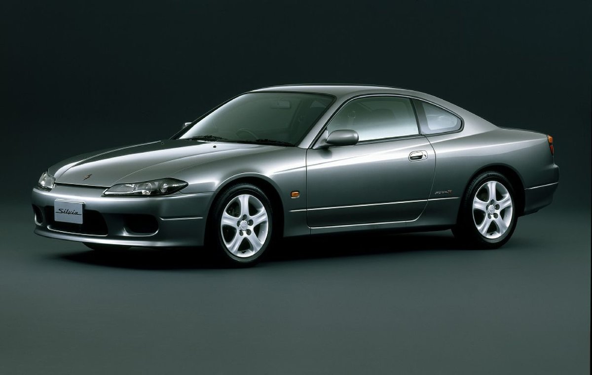 日産 シルビア（S15型）の外観