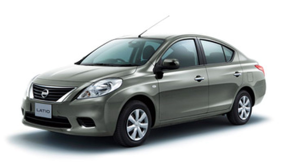 日産 ラティオ（N17型）の外観