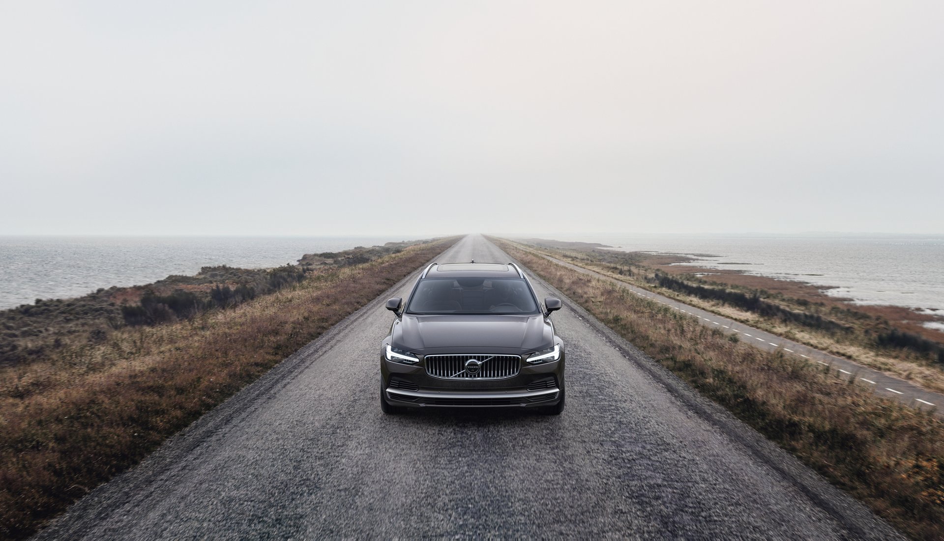 ボルボ V90の外観
