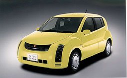 トヨタ WiLLサイファ（初代）の外観