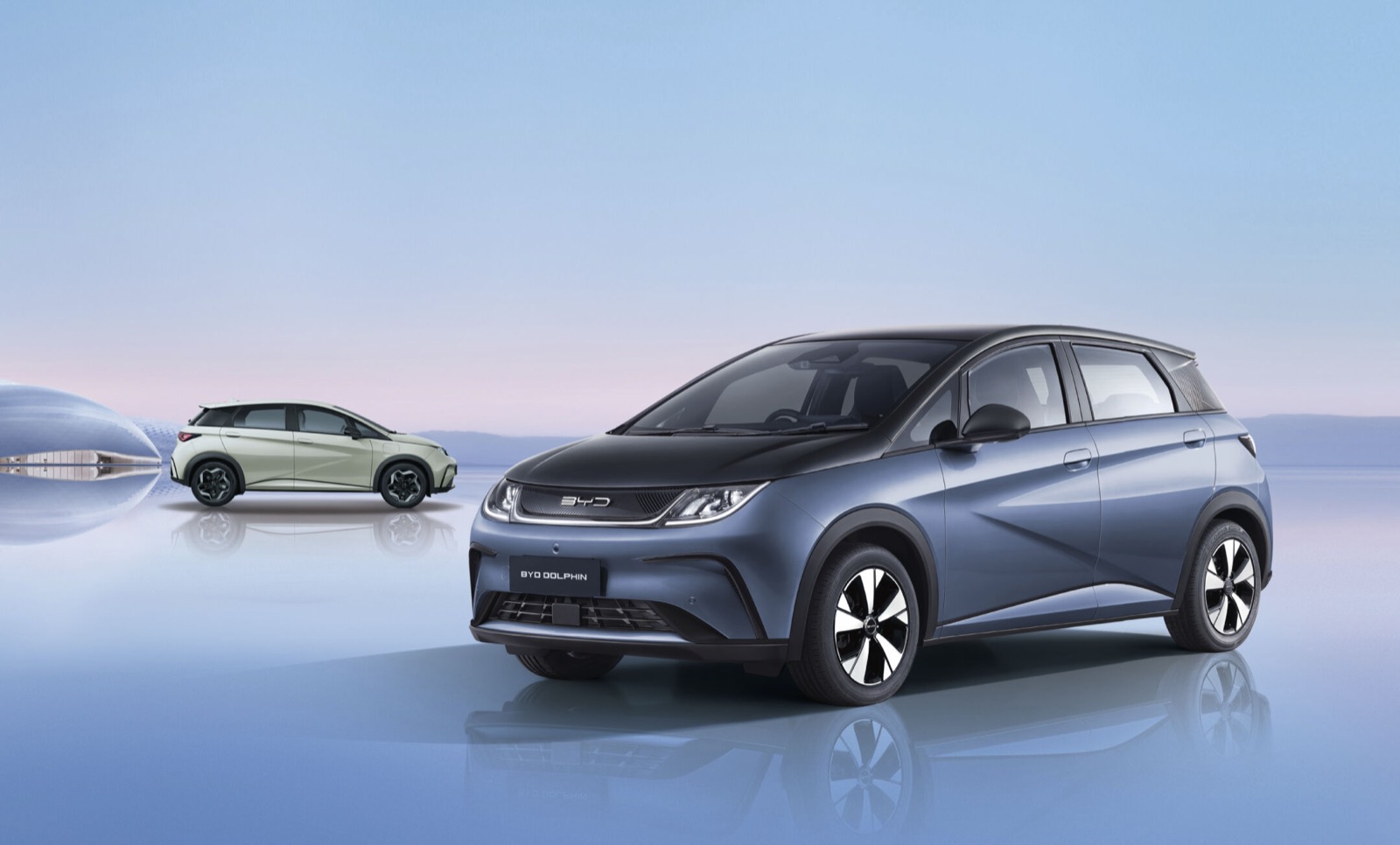 BYD DOLPHINのフロントビュー