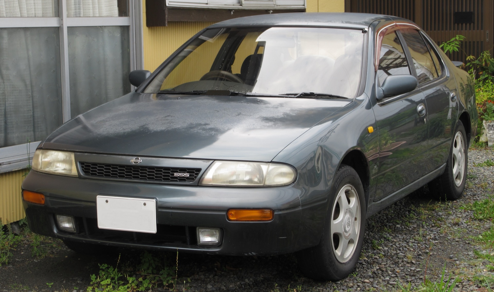 日産 ブルーバード（9代目(U13型)）の外観
