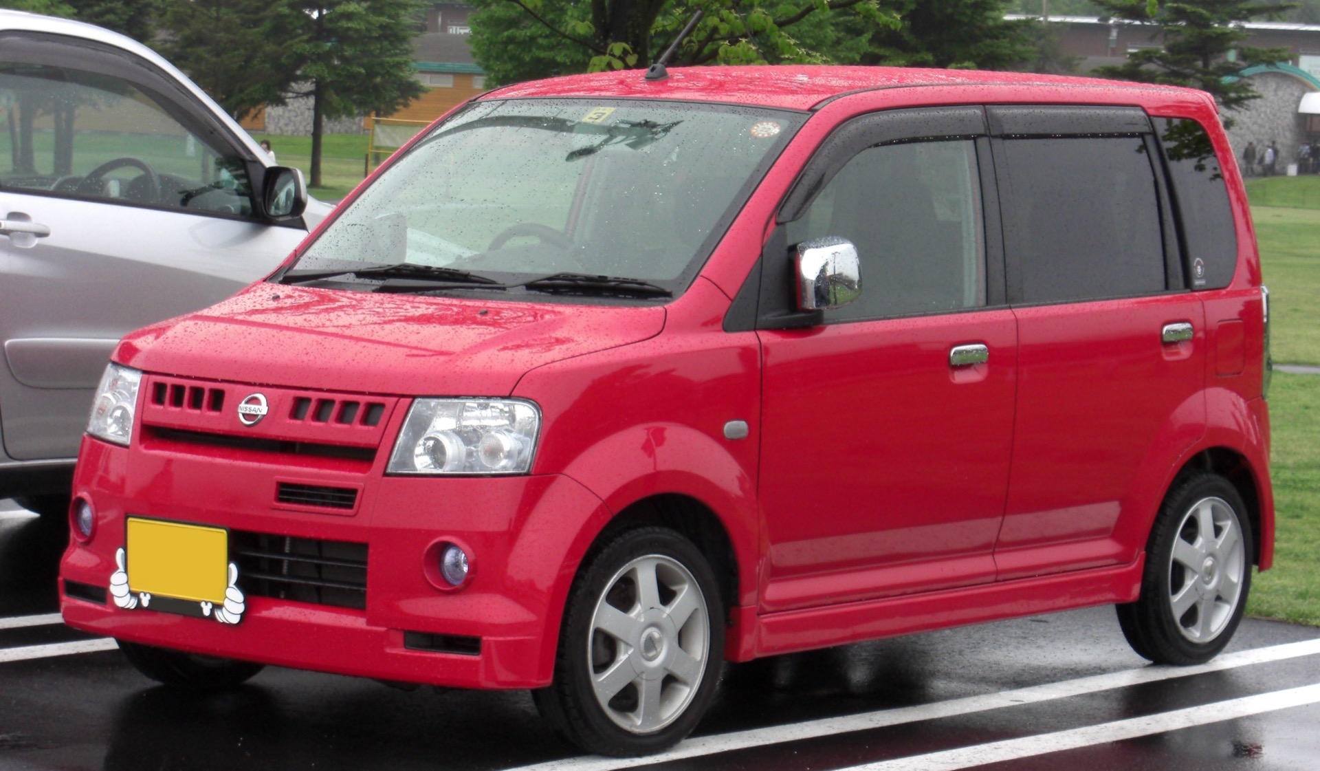 日産 オッティ（初代(H91W型)）の外観
