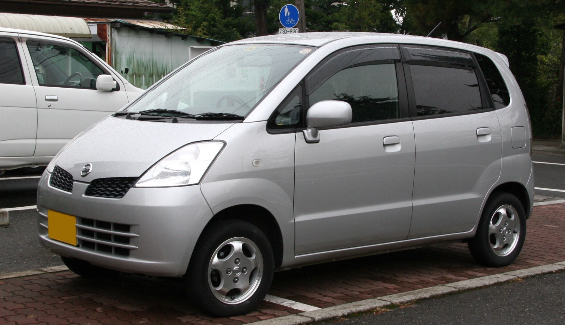 日産 モコ（初代(SA0/MG21S型)）の外観