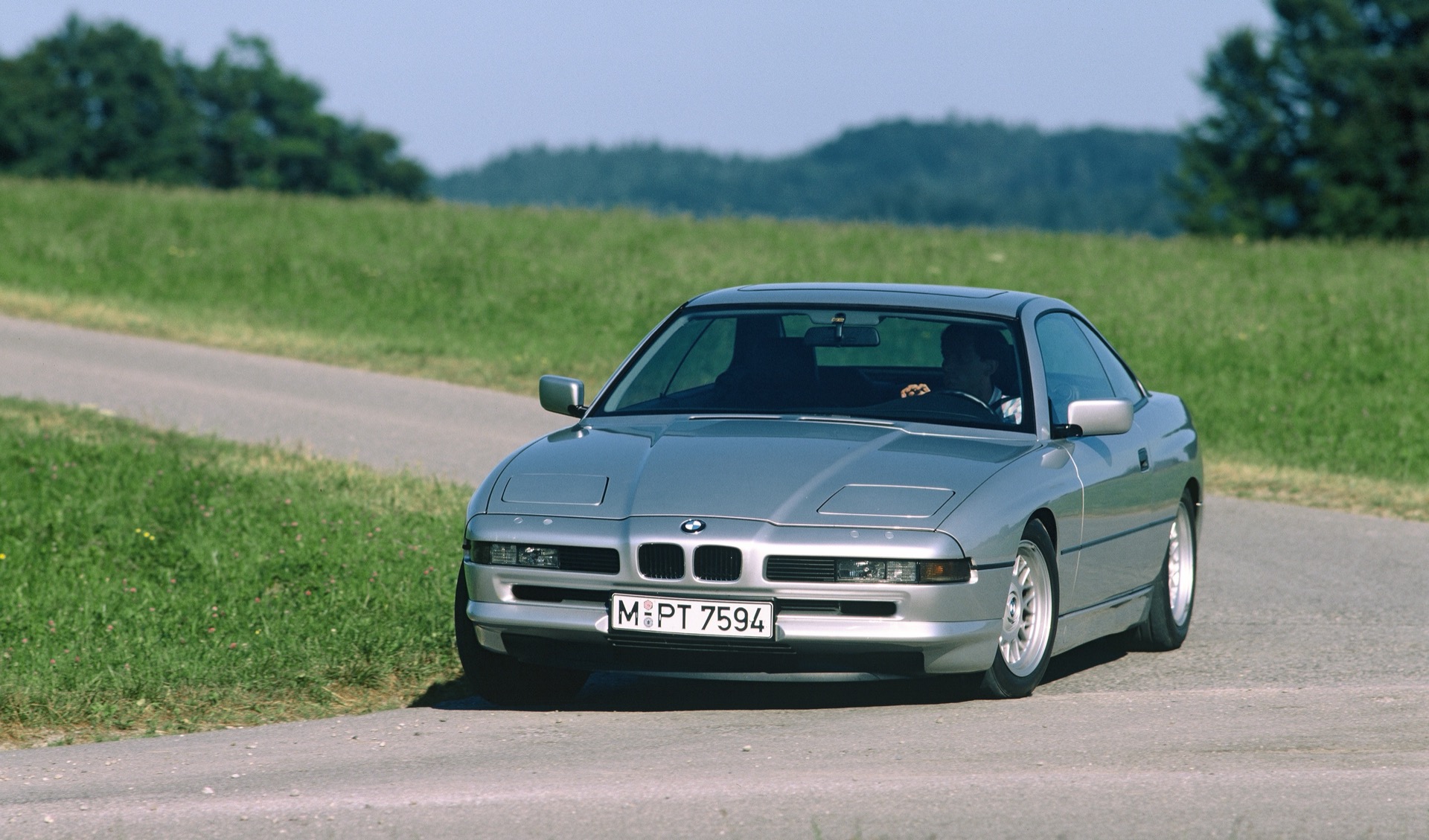 BMW 8シリーズ（初代・E31型）の外観、フロント3/4アングル