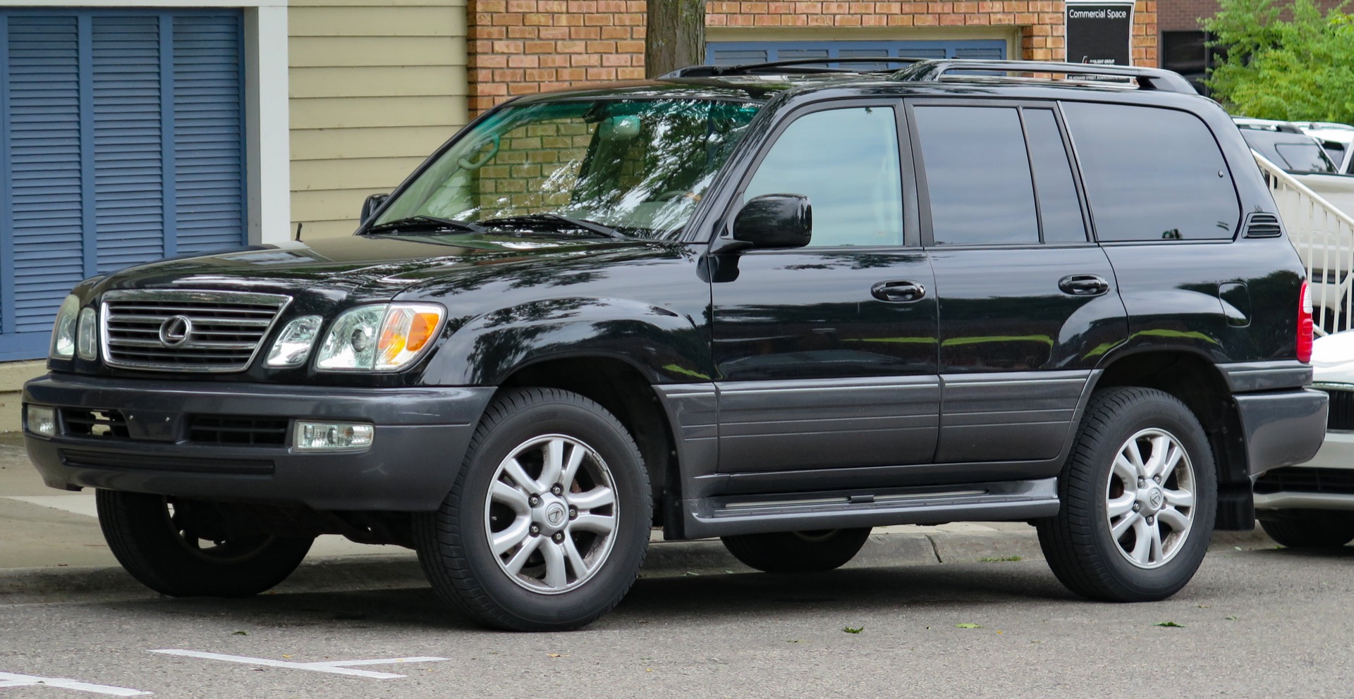 レクサス LX（2代目・LX470）の外観
