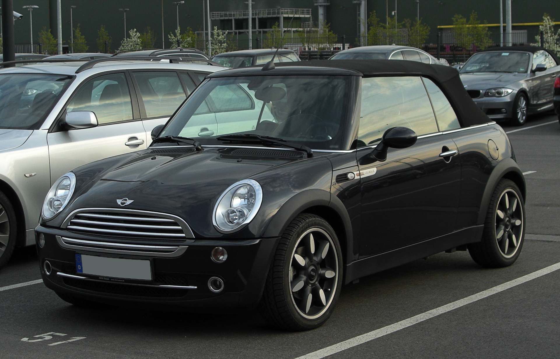 MINI クーパー コンバーチブル（初代・R52型）の外観