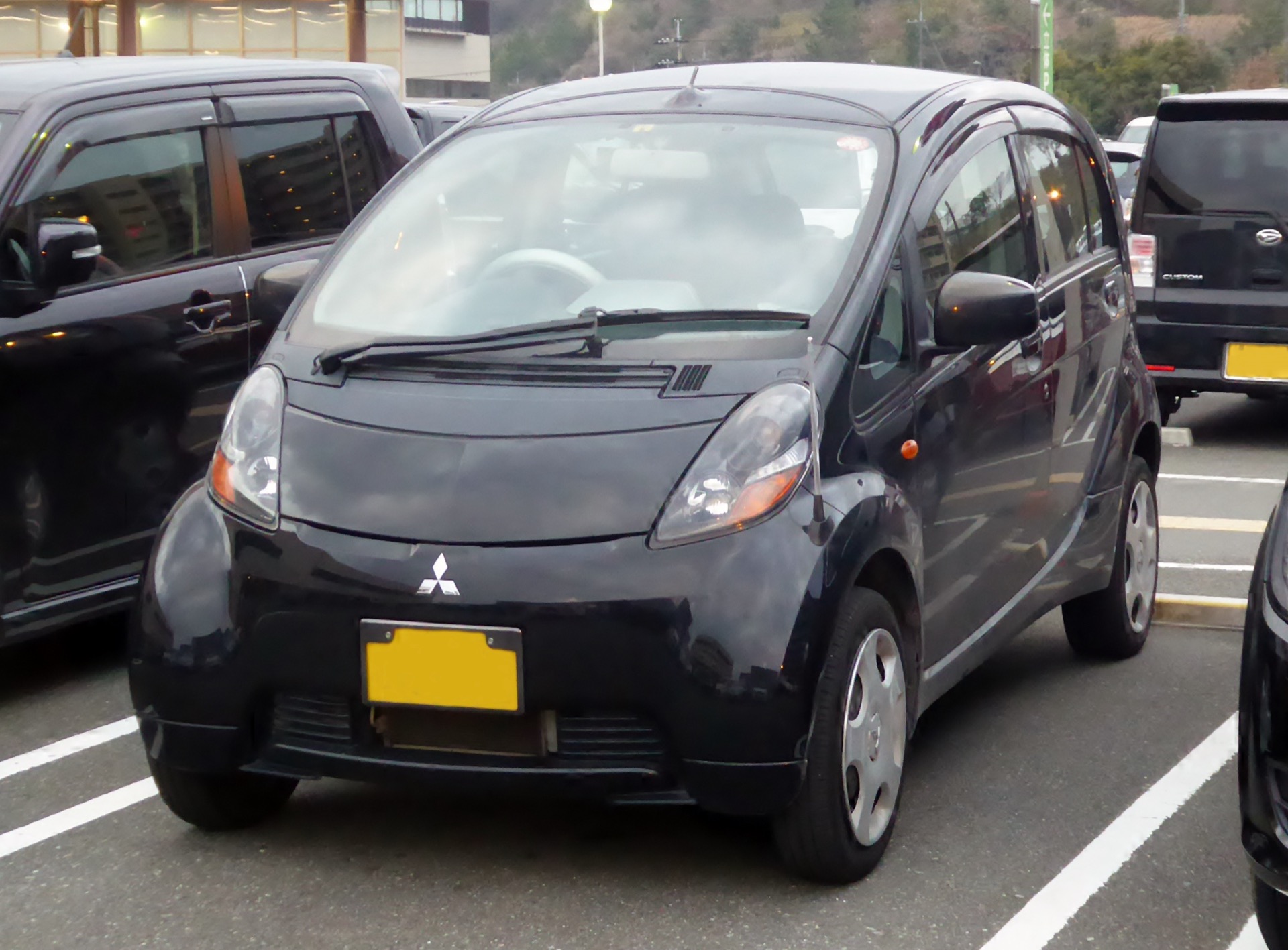 三菱 i-MiEV（軽自動車仕様）の外観