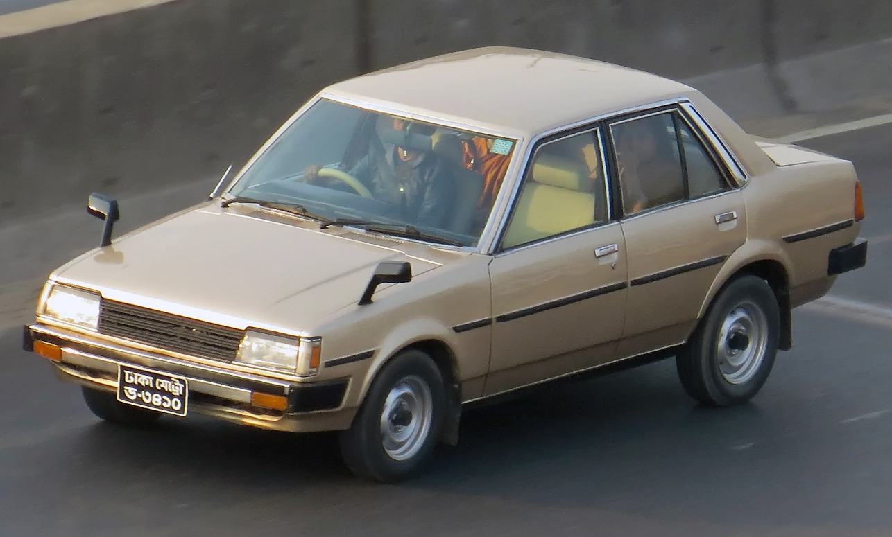 トヨタ スプリンター（4代目・KE70型）の外観